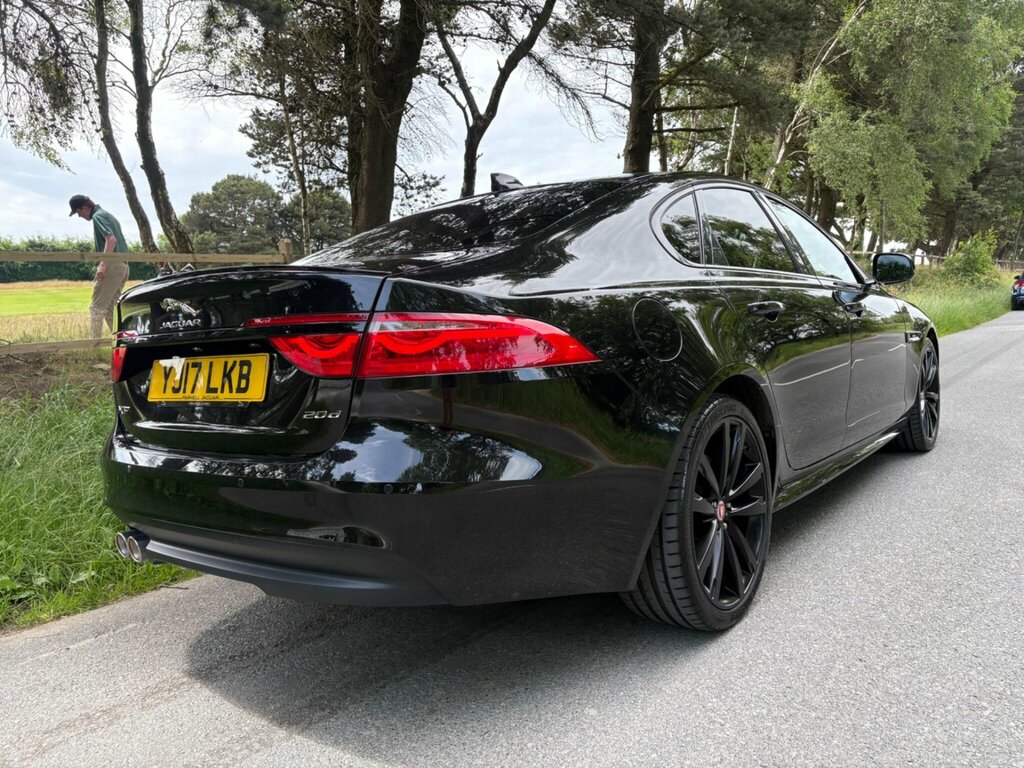 Jaguar XF 3.0D V6 S Black #8