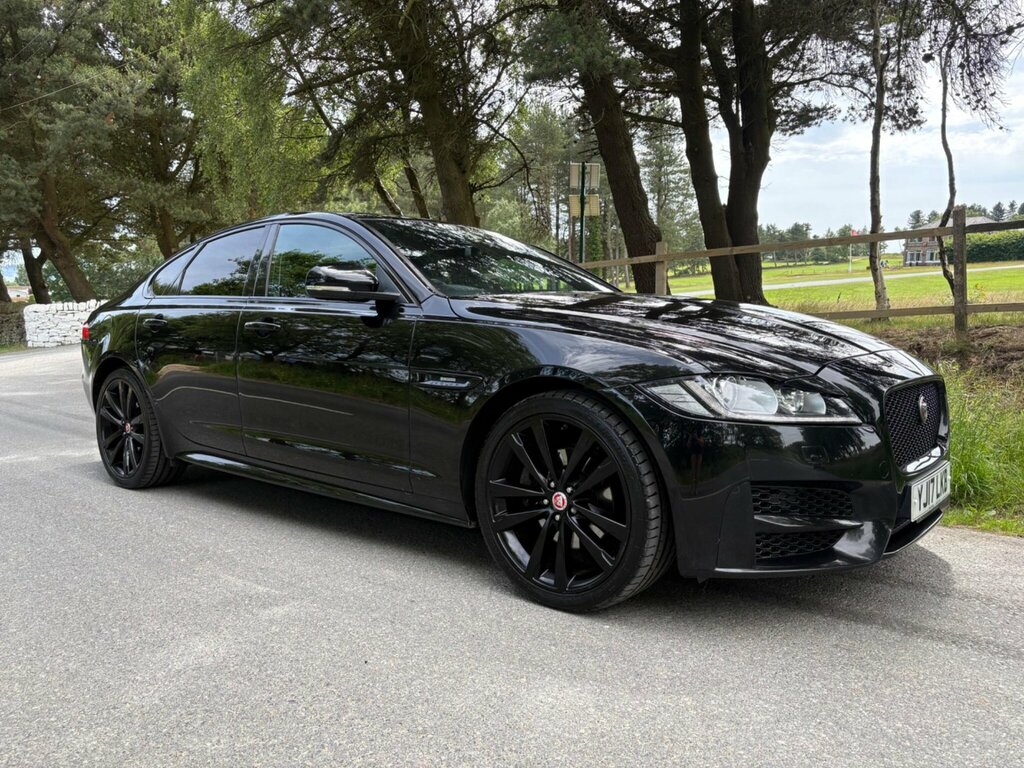 Jaguar XF 2.0D R-sport Euro 6 Ss Black #3