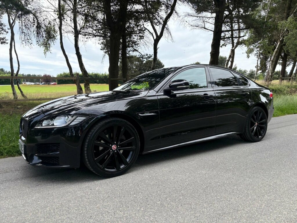 Jaguar XF 3.0D V6 S Black #14