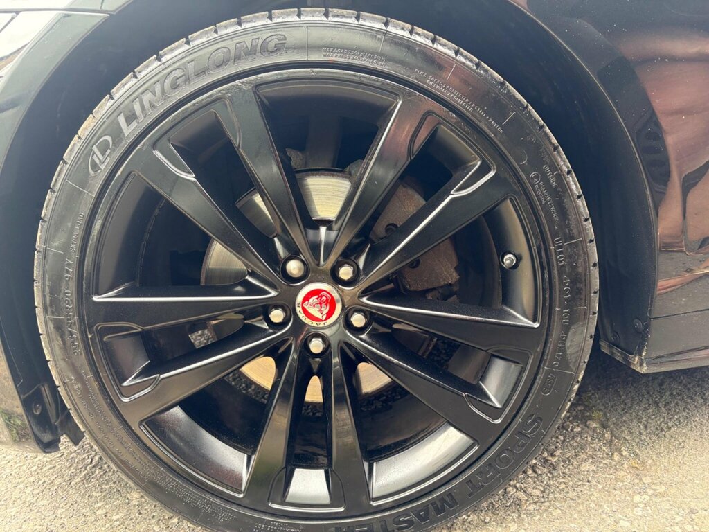 Jaguar XF 3.0D V6 S Black #47