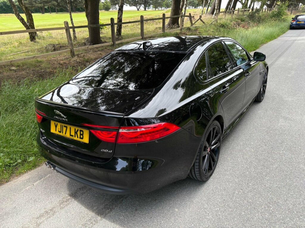 Jaguar XF 3.0D V6 S Black #11