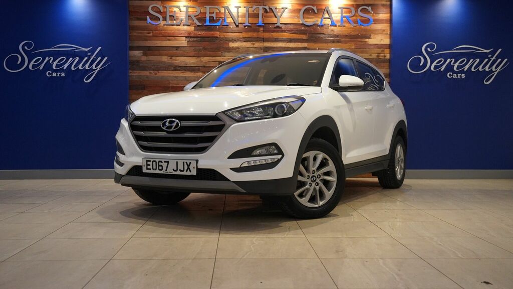 Hyundai Tucson 2017 1.6 Gdi Blue Drive Se Suv E EO67JJX White #3