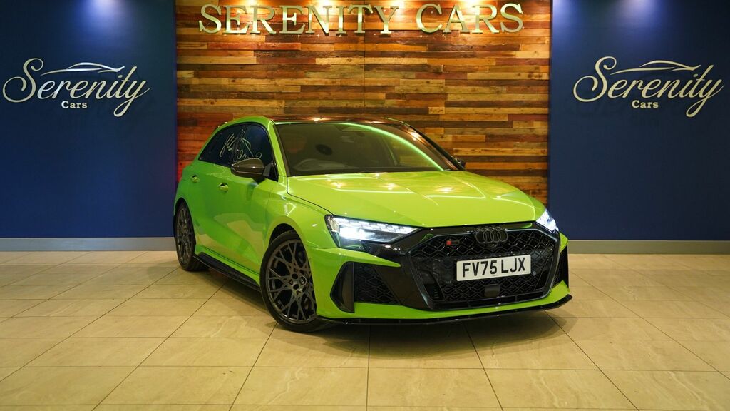Audi RS3 2025 2.5 Tfsi Carbon Vorsprung Sportback Petro Green