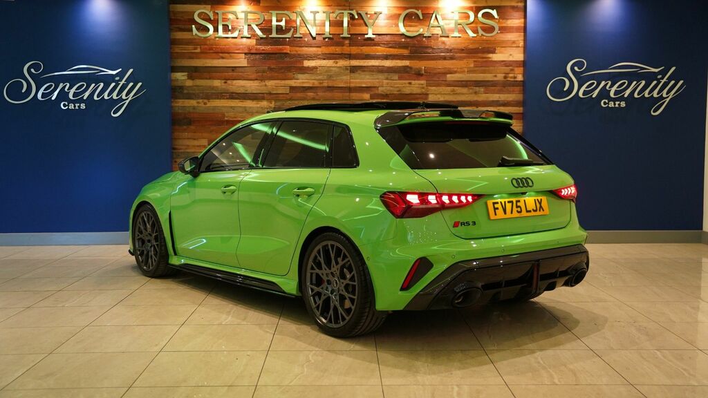 Audi RS3 2025 2.5 Tfsi Carbon Vorsprung Sportback Petro Green #3