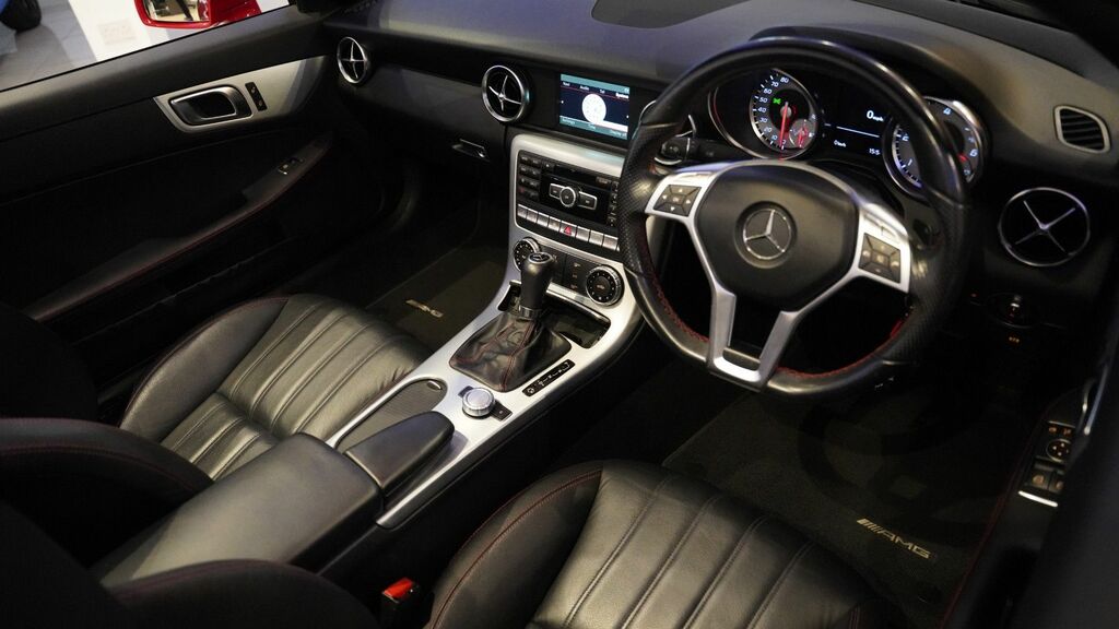 Mercedes-Benz SLK 2013 2.1 Slk250 Cdi Amg Sport Convertible Dies Red #3