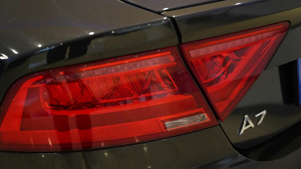 Audi A7 Tdi S Line 5-Door Black #10