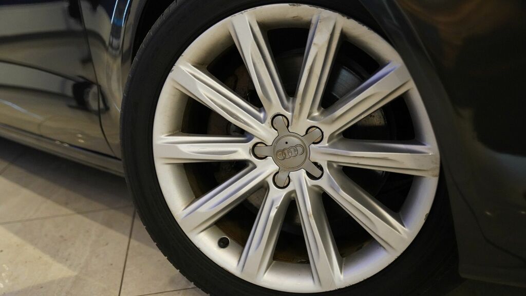 Audi A7 2011 3.0 Tdi V6 Se Sportback S Tronic Q Grey #2