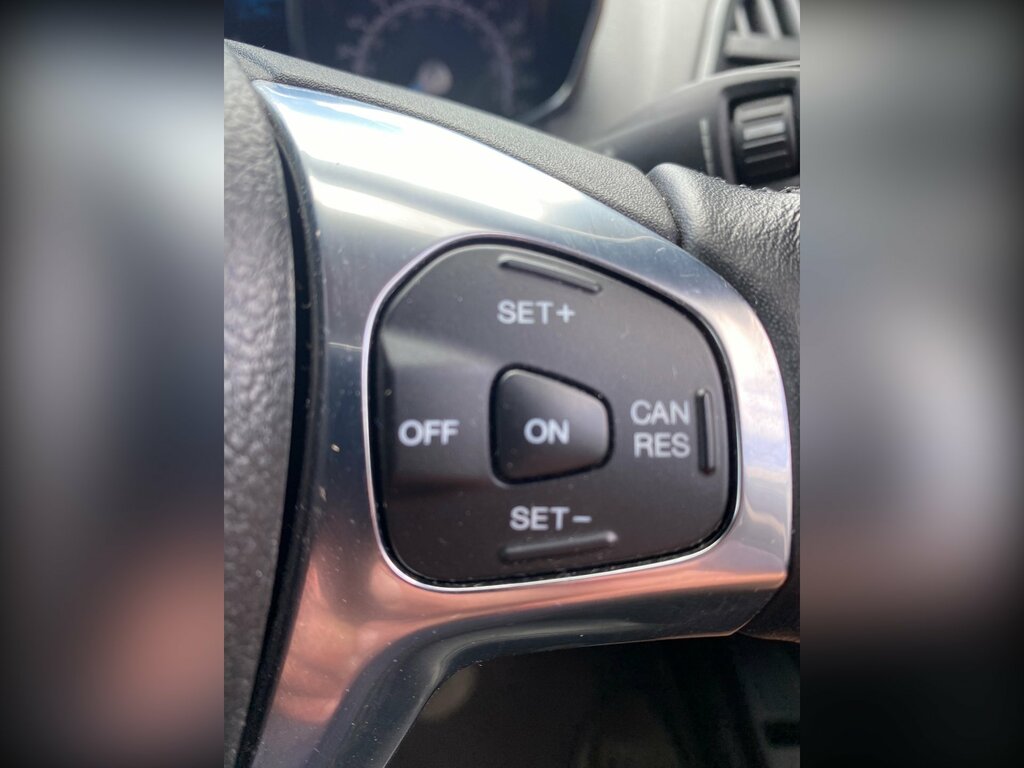Ford Ecosport Titanium White #22