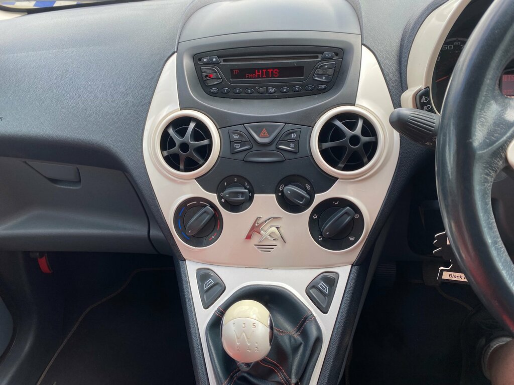 Ford KA 1.2 Titanium Silver #13