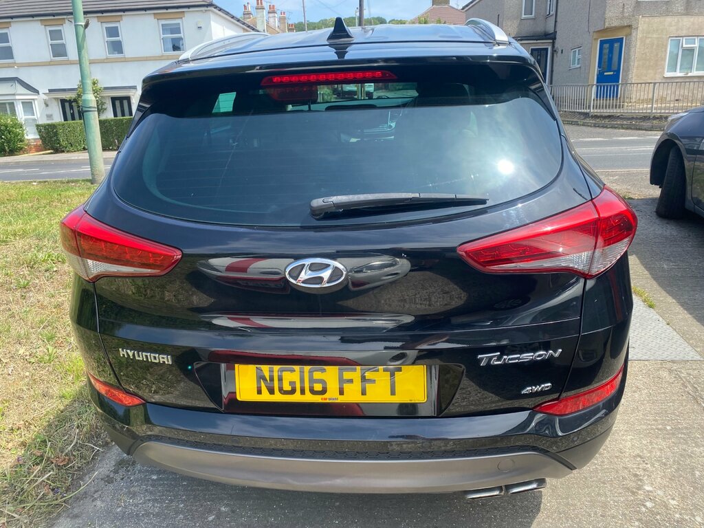 Hyundai Tucson 2.0 Crdi Premium Suv 4Wd Euro 6 Black #5