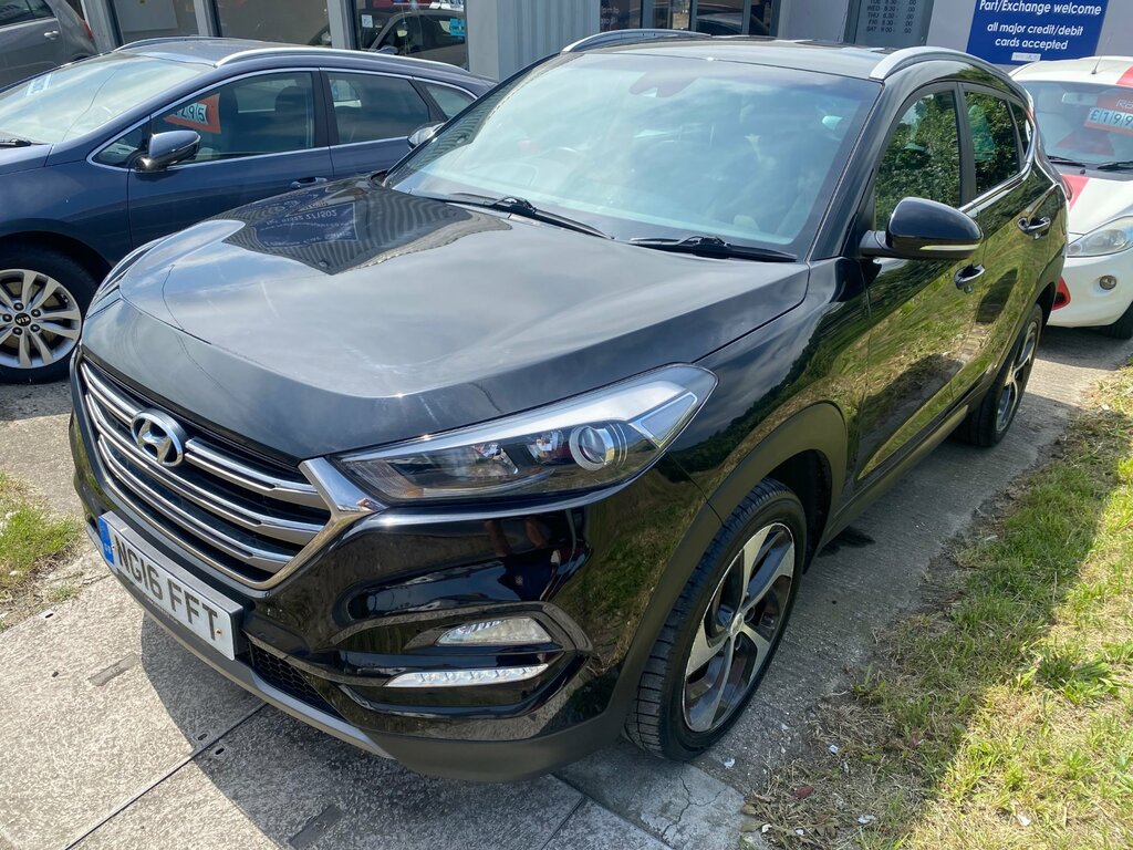 Hyundai Tucson 2.0 Crdi Premium Suv 4Wd Euro 6 Black #2
