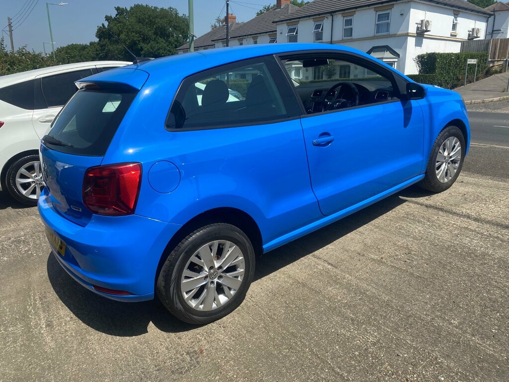 Volkswagen Polo Hatchback Red #9