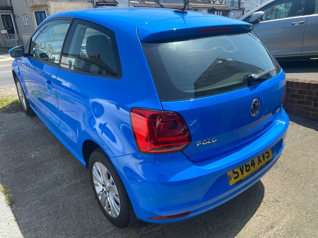 Volkswagen Polo Hatchback Red #4