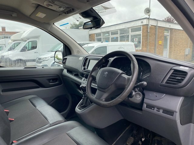 Peugeot Expert 1.5 Blue Hdi Professional NV70FFC White #4