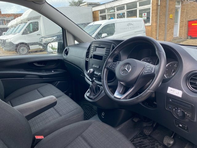 Mercedes-Benz Vito 2.1 114 Cdi Pure KW69HEJ Silver #2
