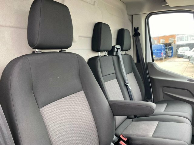 Ford Transit Custom Custom 2.0 Ecoblue 130Ps Low Roof Limited Van White #1