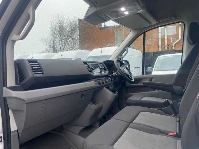 Volkswagen Crafter 2.0 3.5T. 4M. Curtainside, Sprinter Size, Tail Lif White #7