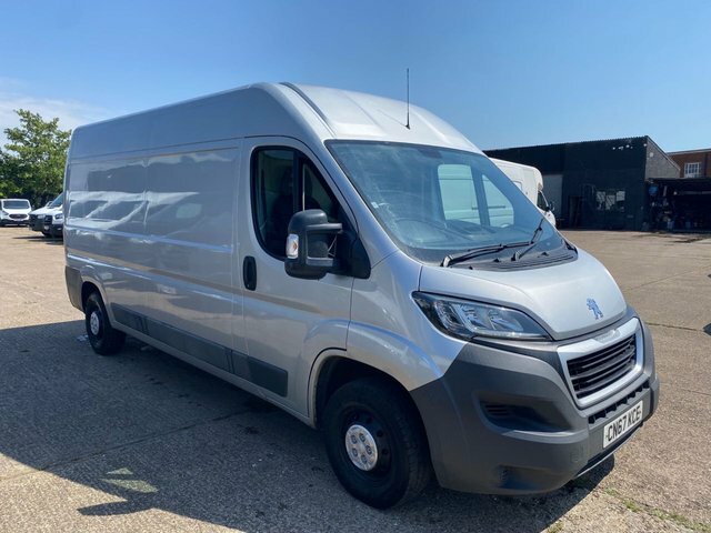 Peugeot Boxer 2.0 Bluehdi Professional 335 Silver #4