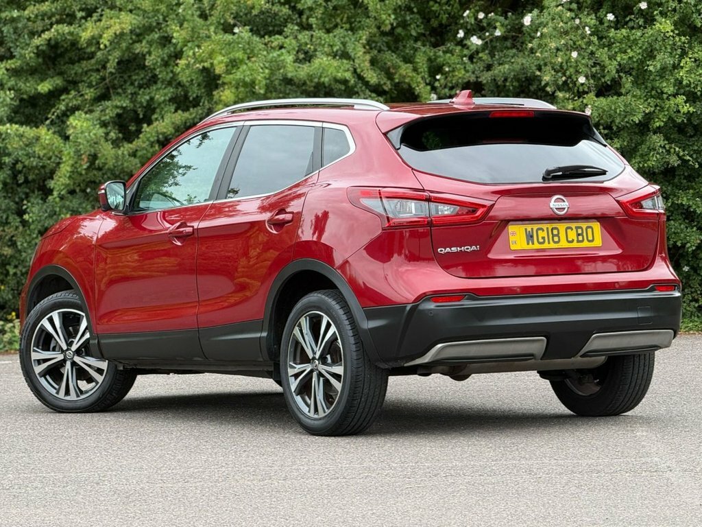 Nissan Qashqai 1.5L N-connecta WG18CBO Red #2
