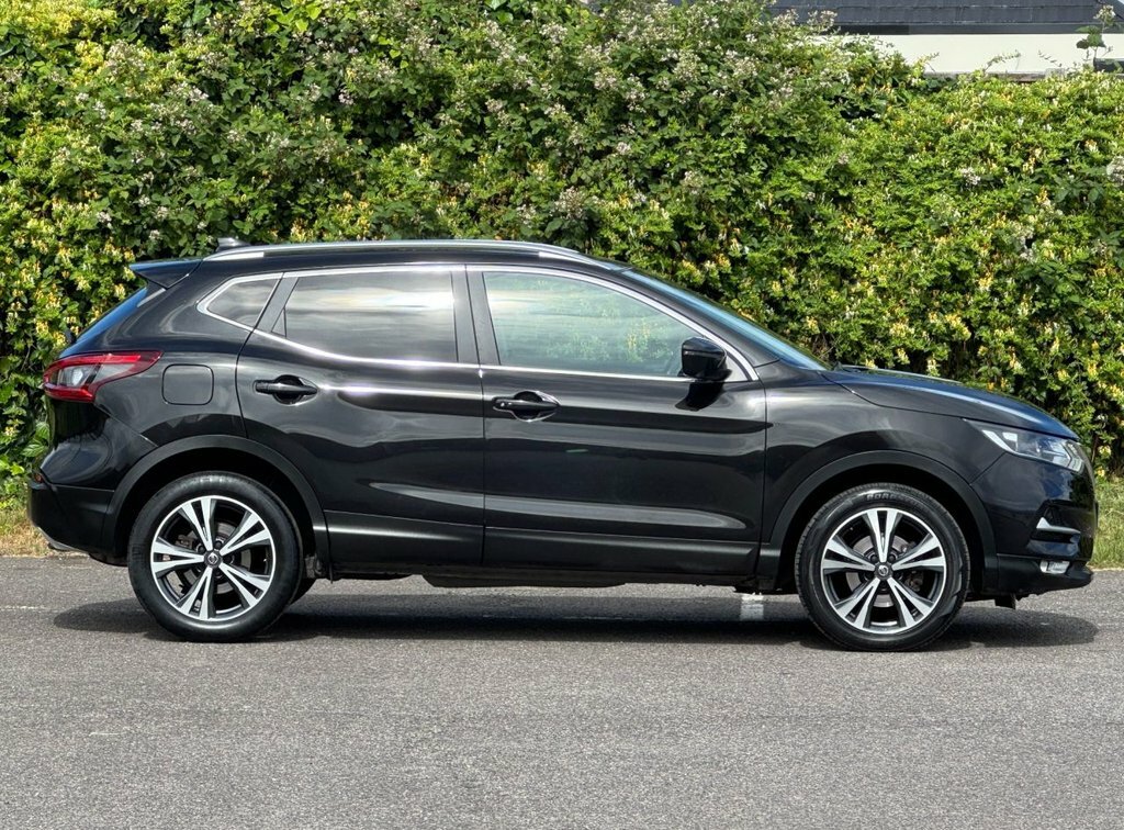 Nissan Qashqai 1.2L N-connecta LF18OXK Black #3