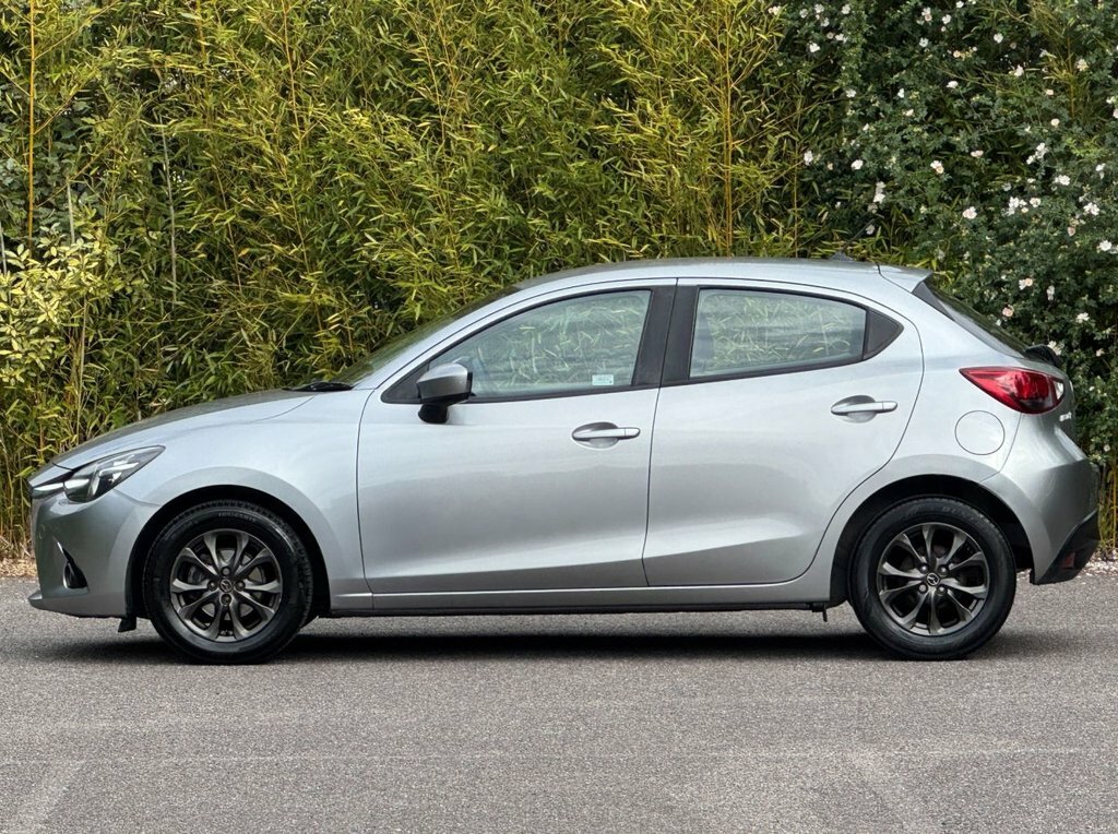 Mazda 2 1.5L Se-l EA17JZH Silver #4