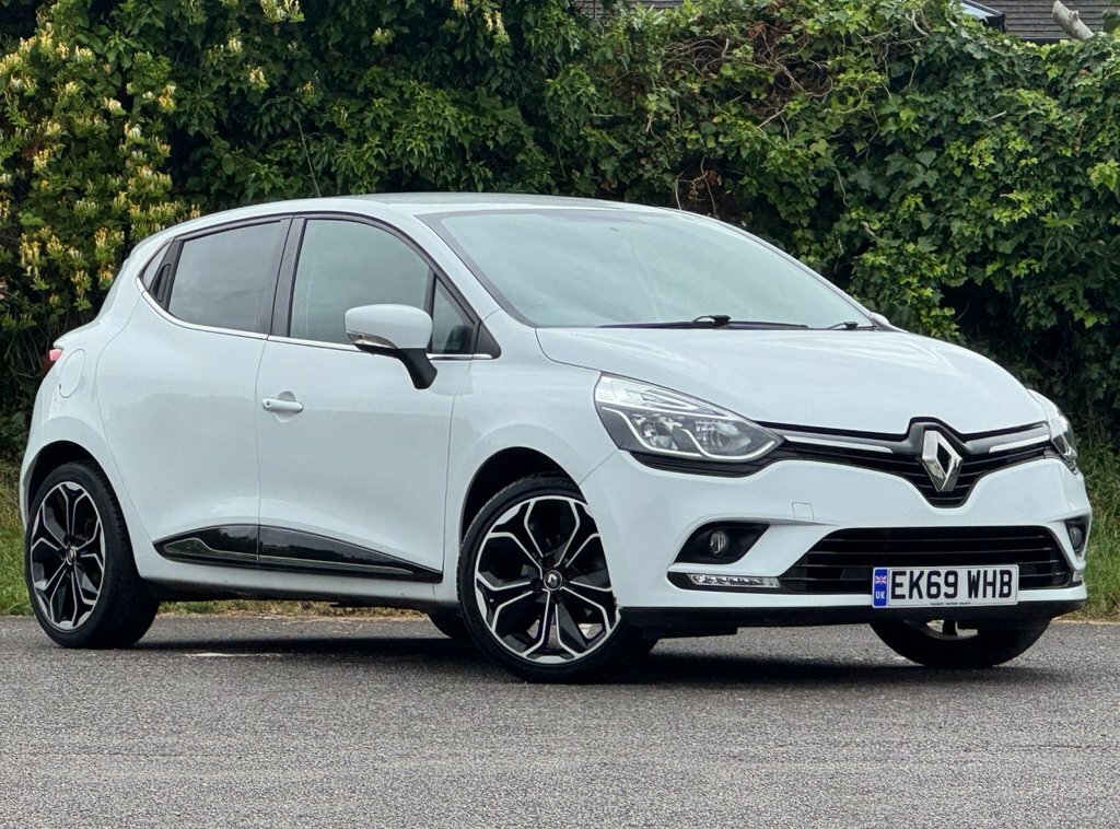 Renault Clio 0.9L Iconic White