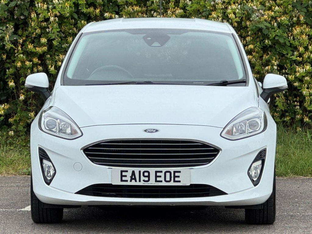Ford Fiesta 1L Titanium EA19EOE White #5