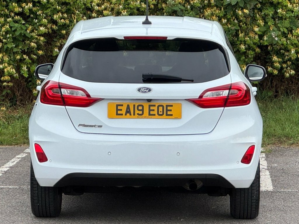 Ford Fiesta 1L Titanium EA19EOE White #6