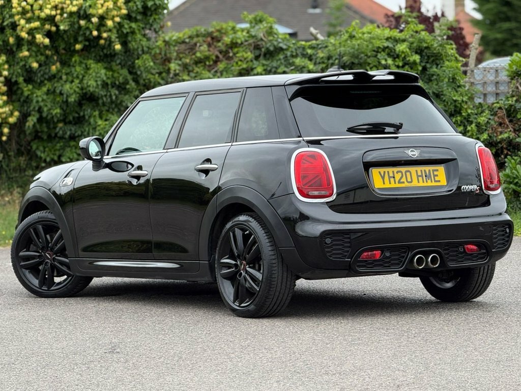 Mini Hatch 2L Cooper S Sport YH20HME Black #2