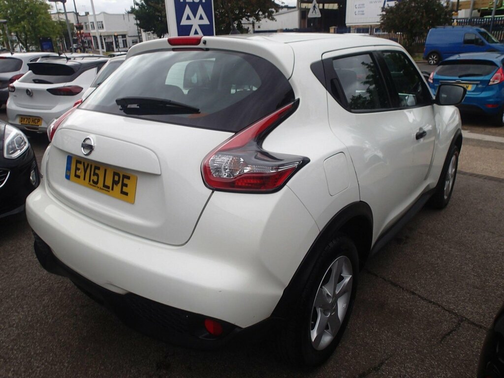 Nissan Juke 1.6 Visia Euro 5 EY15LPE White #4