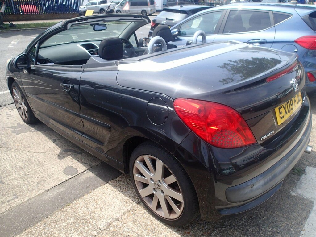 Peugeot 207 CC 1.6 16V Gt Black #2