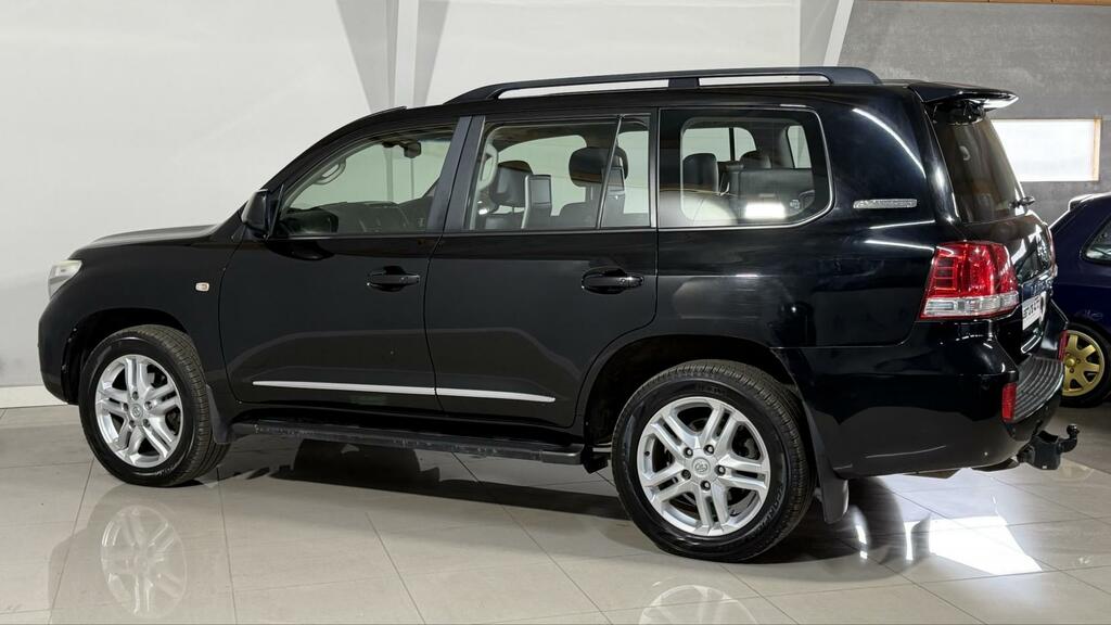 Toyota Land Cruiser V8 Land Cruiser V8 D-4d Silver #18