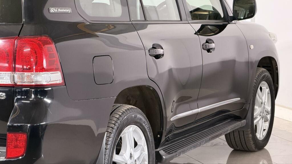 Toyota Land Cruiser V8 Land Cruiser V8 D-4d Silver #16