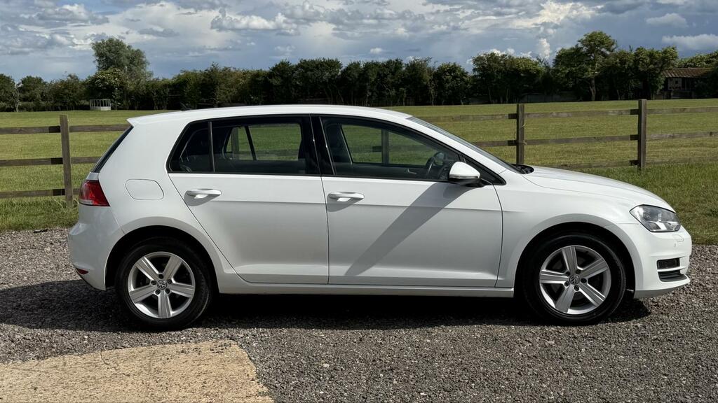 Volkswagen Golf 1.4 Tsi Bluemotion Tech Match Edition Hatchback White #5