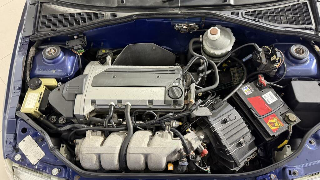 Renault Clio 2.0 Williams 2 Blue #24