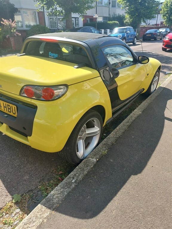 Smart Roadster 0.7 L 80 Rhd Yellow #4