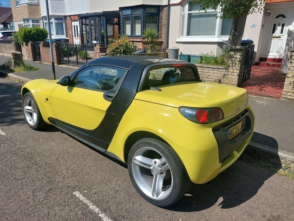Smart Roadster 80 Rhd Yellow #3