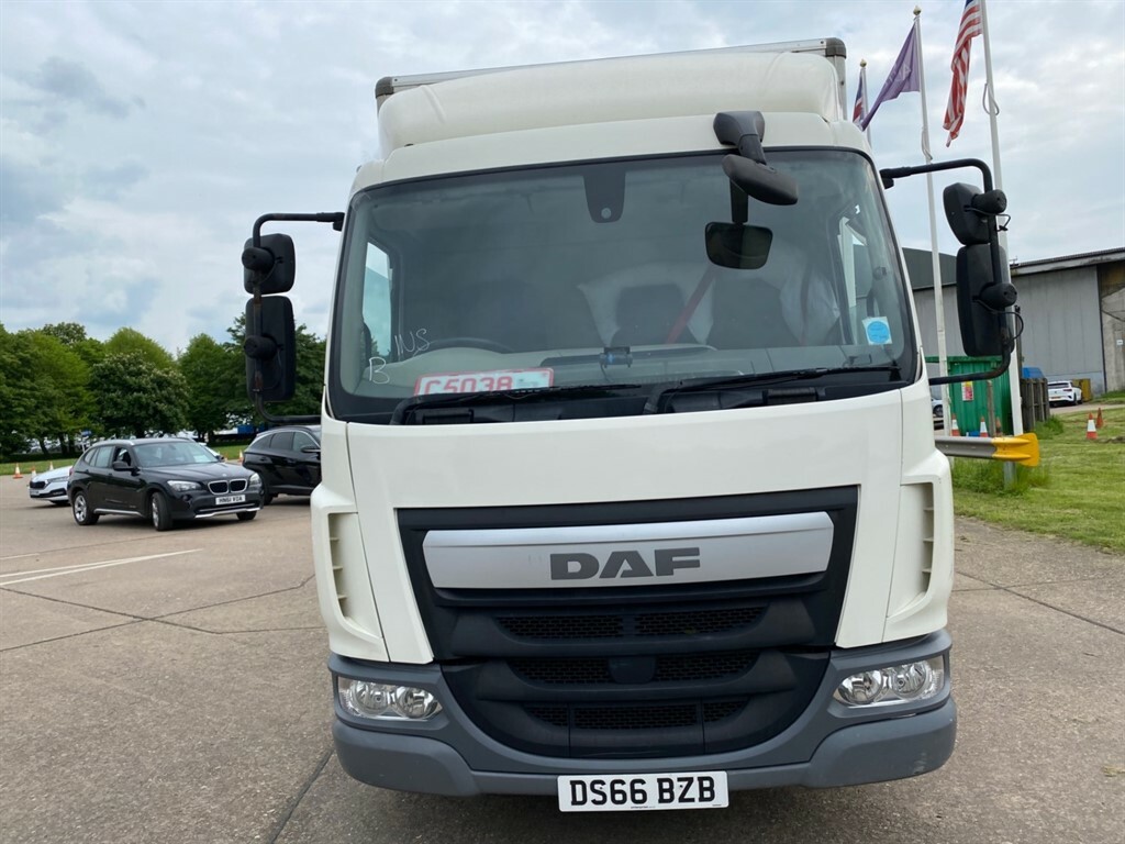 DAF All Models Lf45.160 7.5T Box Lorry White #6