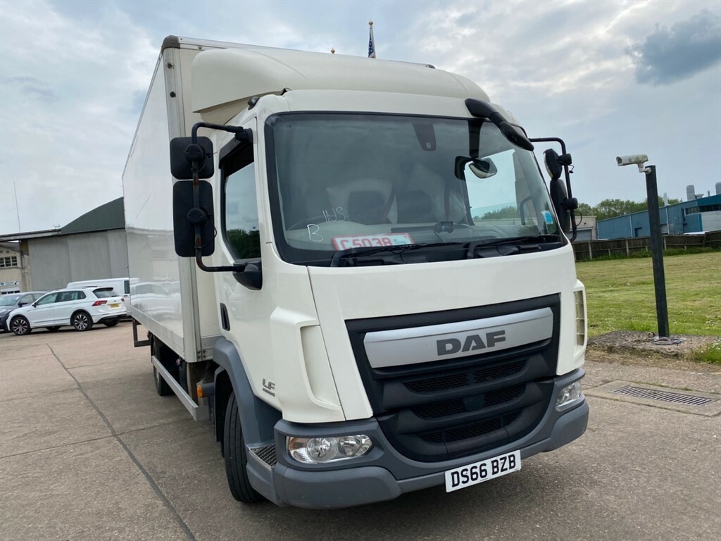DAF All Models Lf45.160 7.5T Box Lorry White #3