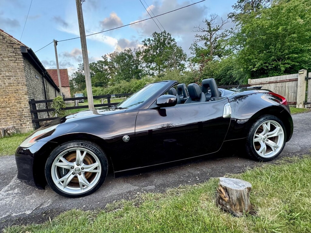Nissan 370Z 370 Z 3.7 V6 Gt Black #4
