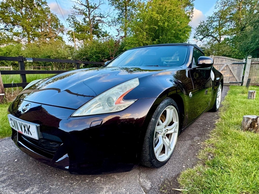 Nissan 370Z 3.7L Gt Black #24