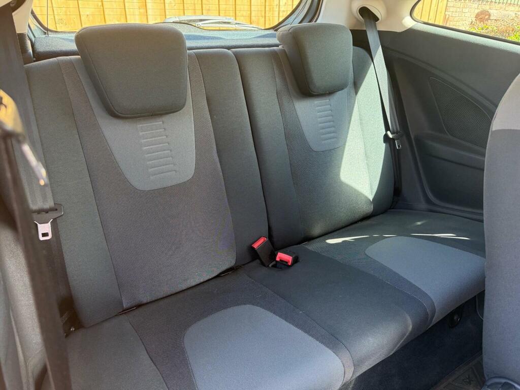 Ford KA 1.2L Edge Red #10