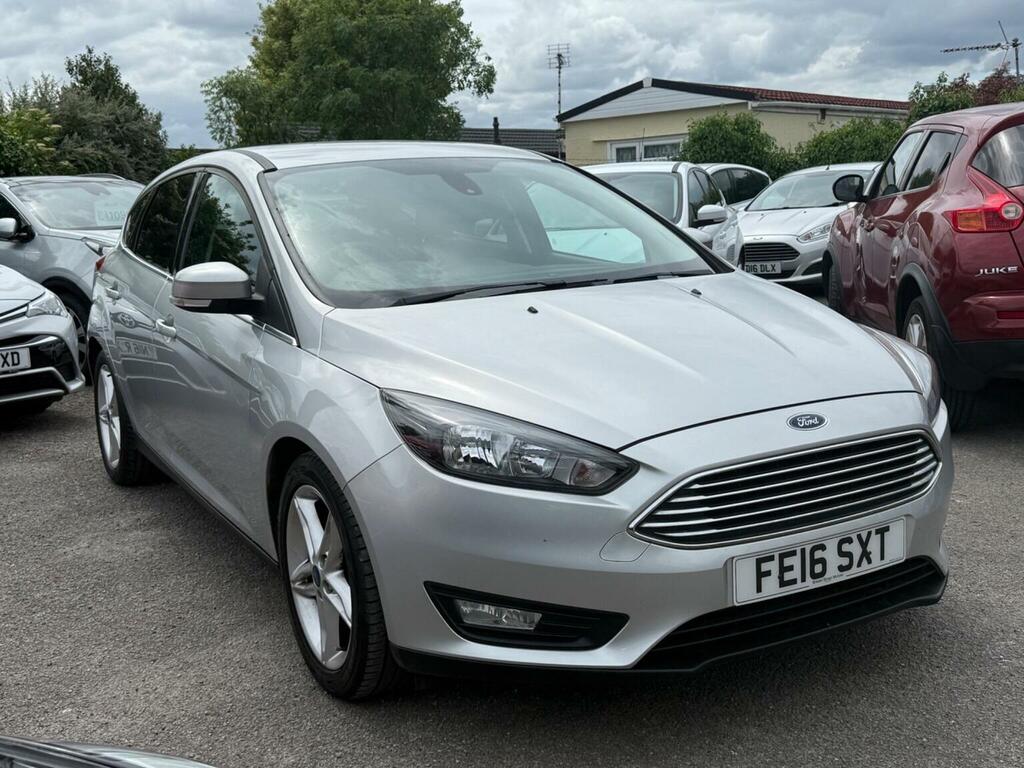 Ford Focus 1.0T Ecoboost Zetec Euro 6 Ss Silver