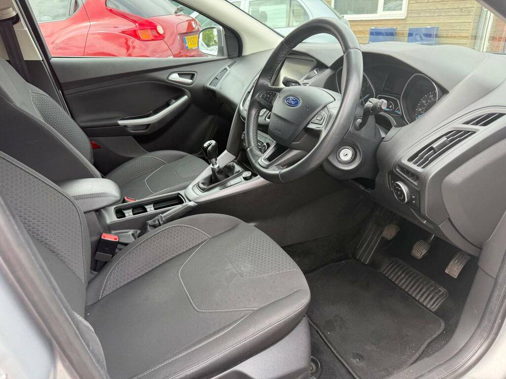 Ford Focus 1.0T Ecoboost Zetec Euro 6 Ss Silver #4