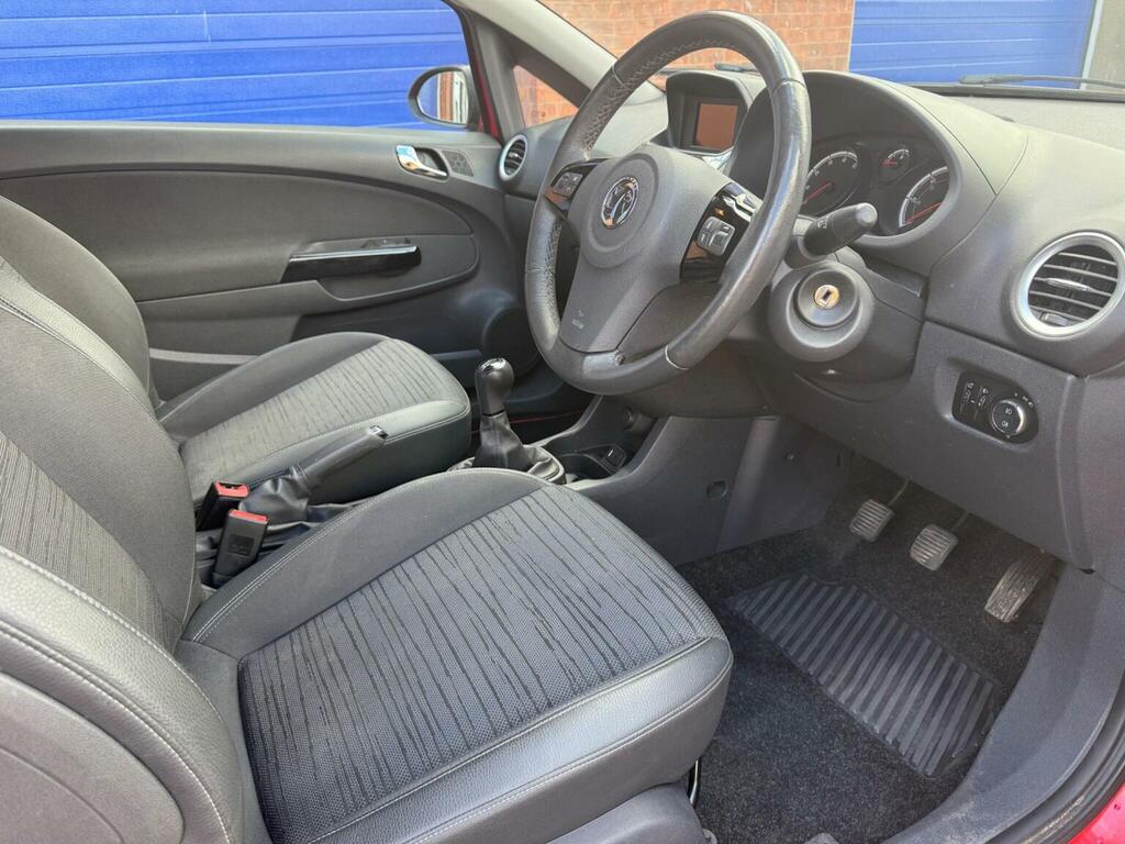 Vauxhall Corsa Hatchback 1.2 16V Excite Euro 5 Ac 201414 MJ14LJX Red #3