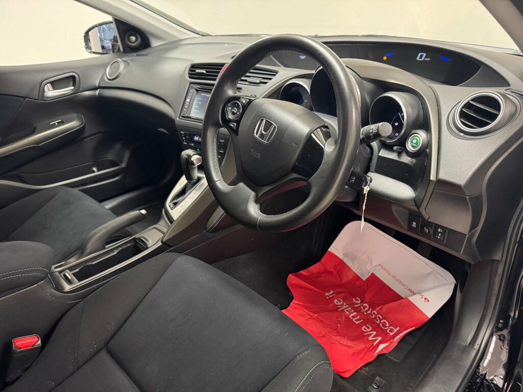 Honda Civic 1.8 I-vtec Black Edition Tourer Euro 5 Black #6