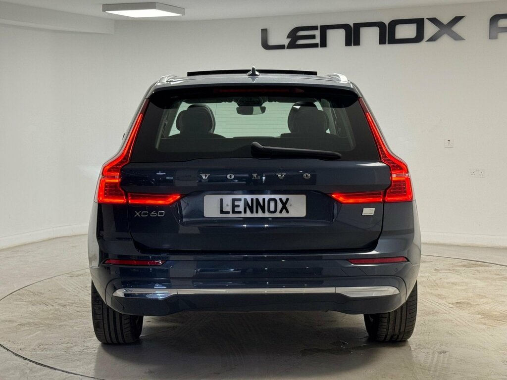 Volvo XC60 2.0H T6 Recharge 18.8Kwh Core Awd Euro 6 Ss Blue #4