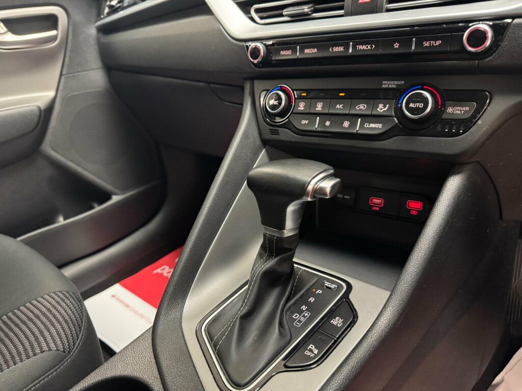Kia e-Niro 64.8Kwh 4  #8