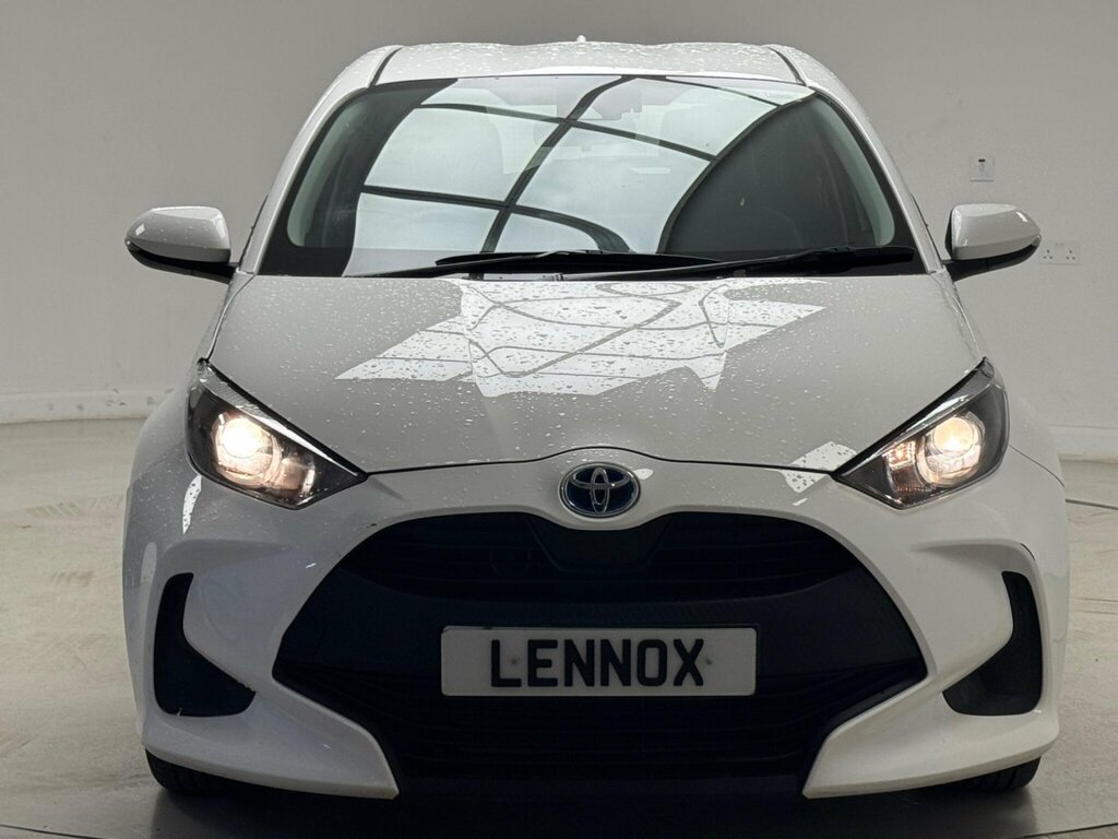 Toyota Yaris 1.5 Vvt-h Icon E-cvt Euro 6 Ss White