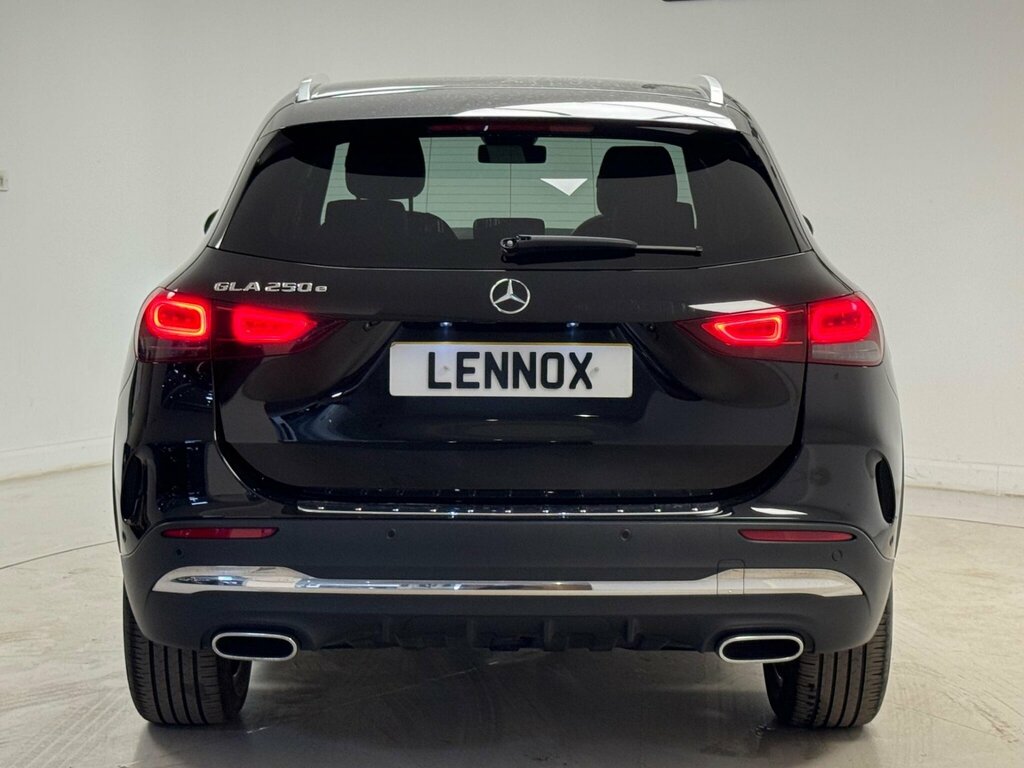 Mercedes-Benz GLA Class 1.3 Gla250e 15.6Kwh Amg Line Premium 8G-dct Euro WT23EOU Black #4